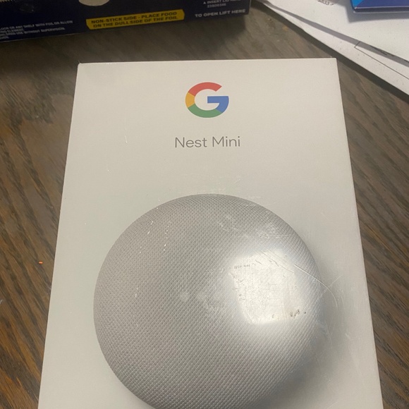 Google generation 2 nest mini